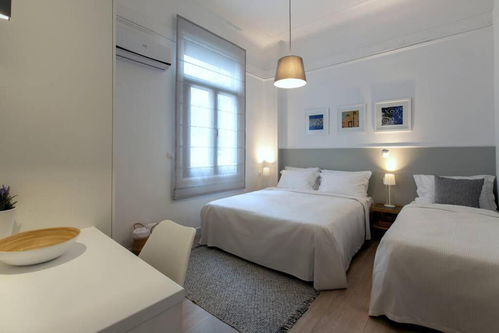 Athens Center Modern Apt In Art Nouveau Building Bagian luar foto