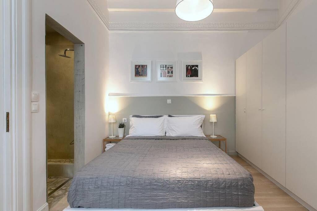 Athens Center Modern Apt In Art Nouveau Building Bagian luar foto